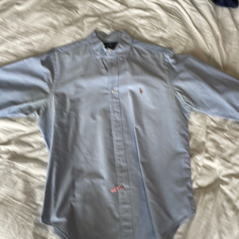 Ralph Lauren classic fit dress shirt. 16 neck, 34/35 arm length.